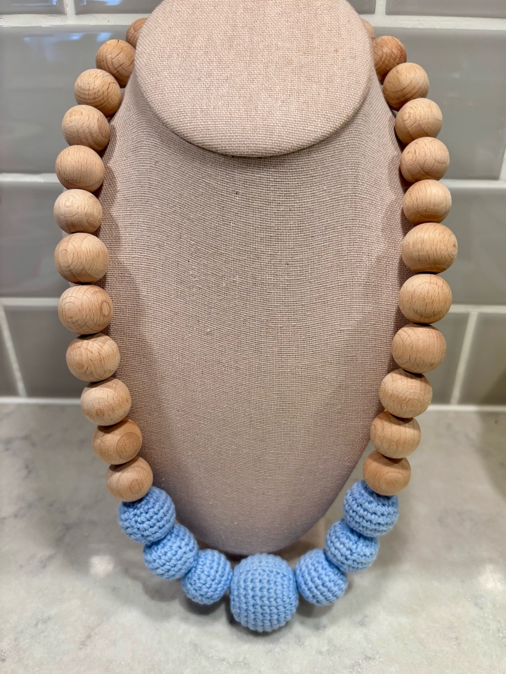 Latched Mama Nursing/teething necklace